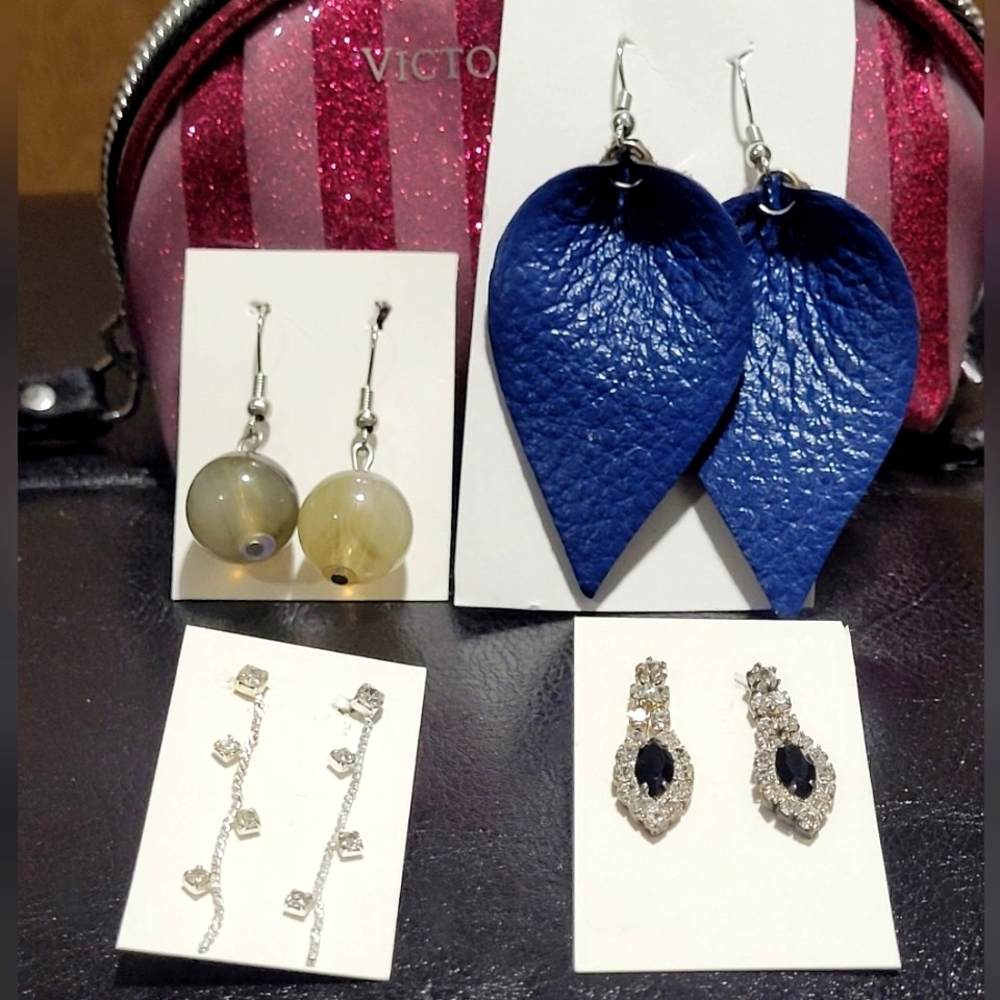 Earrings Bundle,4 pcs.